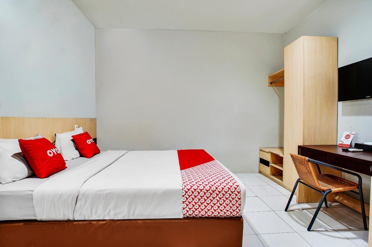 Reddoorz @ Pelajar Pejuang 3 Hotel Bandung Exterior photo