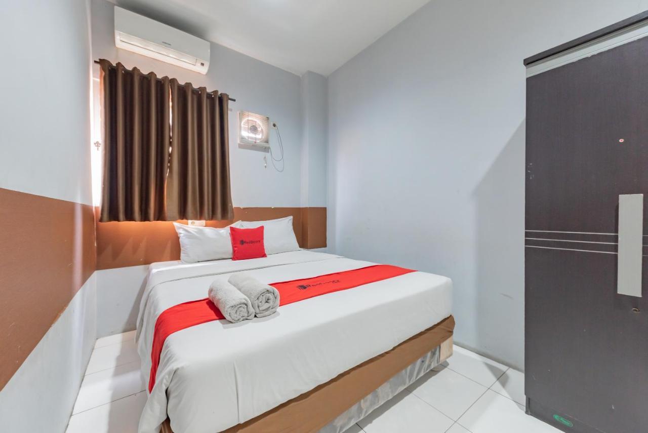 Reddoorz @ Pelajar Pejuang 3 Hotel Bandung Exterior photo
