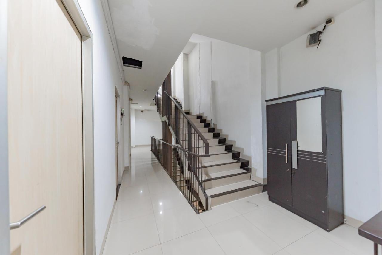 Reddoorz @ Pelajar Pejuang 3 Hotel Bandung Exterior photo